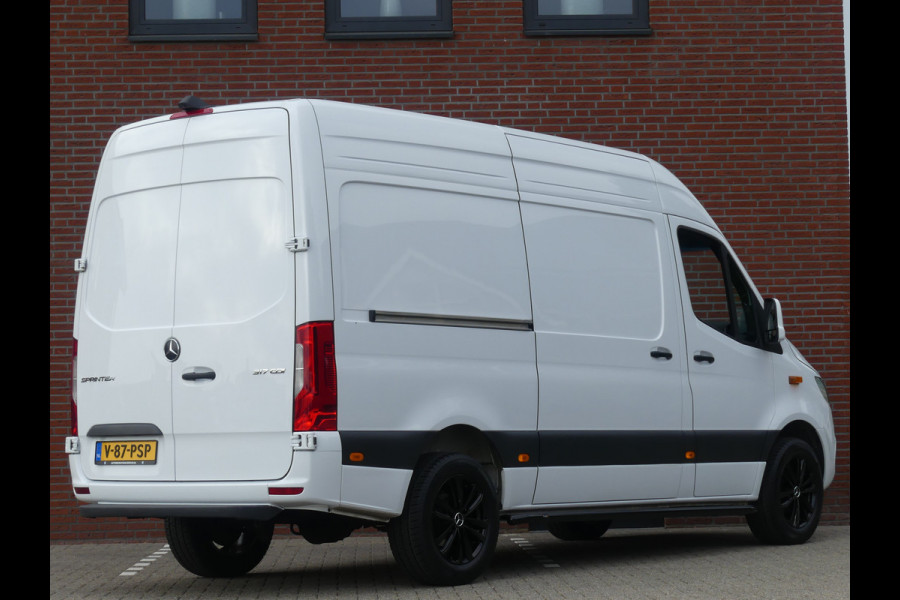 Mercedes-Benz Sprinter 317 CDI L2H2 Navigatie/Camera/Nieuw model