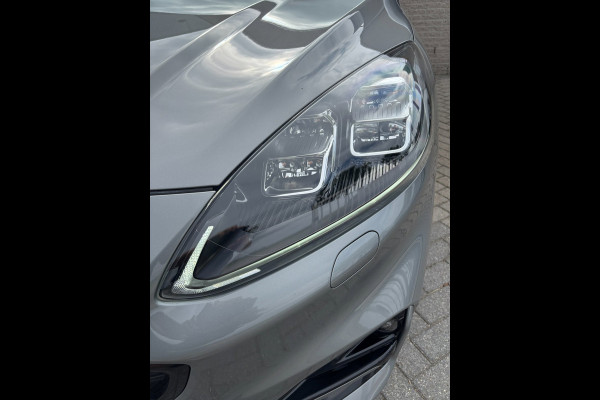 Ford Kuga 2.5 PHEV ST-Line X Nordic PHEV / ELEKTR. KLEP / WINTERPACK / CARPLAY / MATRIX / ALCANTARA / ELEKTR STOEL / CAMERA V+A