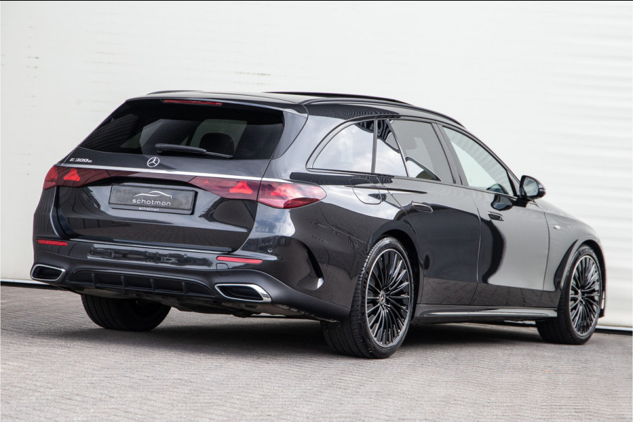 Mercedes-Benz E-Klasse Estate 300 e AMG Premium, Hyperscreen, Pano, Nightpakket, Distronic, 20"