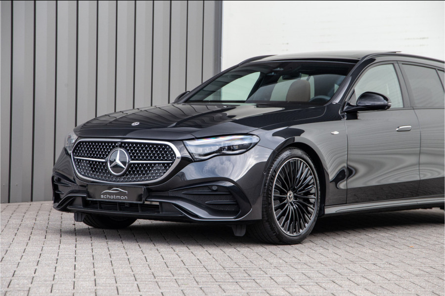 Mercedes-Benz E-Klasse Estate 300 e AMG Premium, Hyperscreen, Pano, Nightpakket, Distronic, 20"
