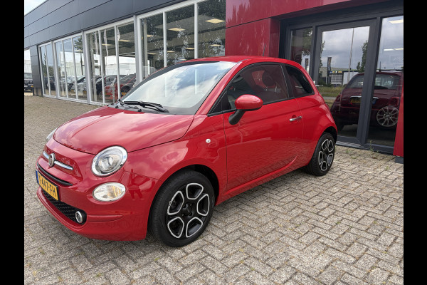 Fiat 500 1.0 Hybrid Club | Parkeersensoren | Apple/Android CarPlay | Licht/Regen Sensor