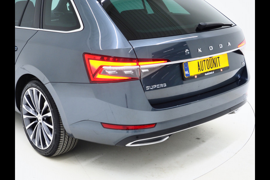 Škoda Superb Combi 1.4 TSI iV Laurin & Klement | Panoramadak | Leder | Trekhaak | Massage | Camera | Keyless | Canton | Carplay
