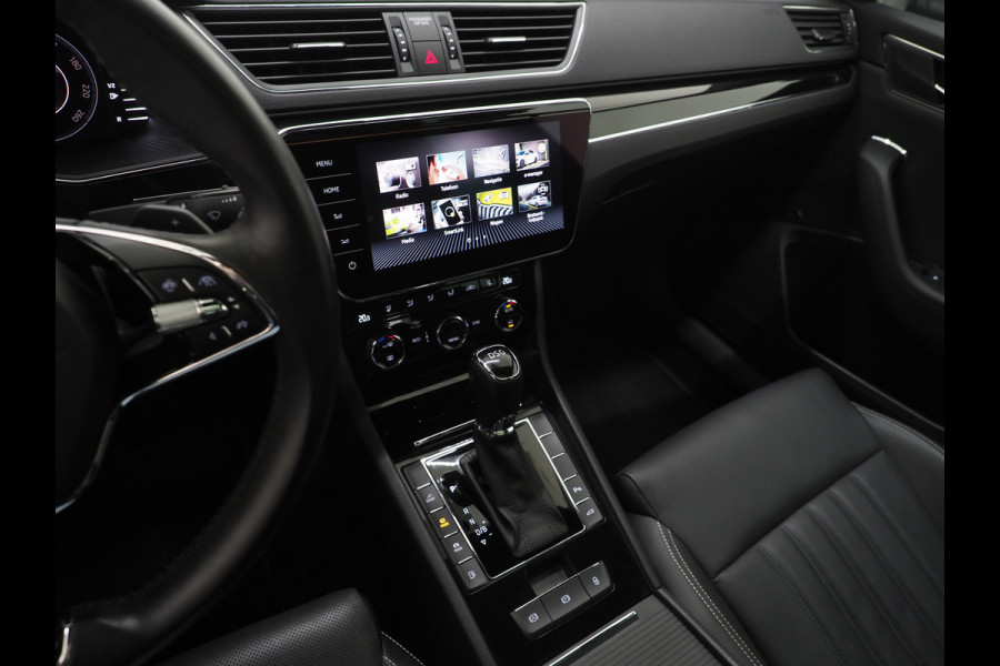 Škoda Superb Combi 1.4 TSI iV Laurin & Klement | Panoramadak | Leder | Trekhaak | Massage | Camera | Keyless | Canton | Carplay