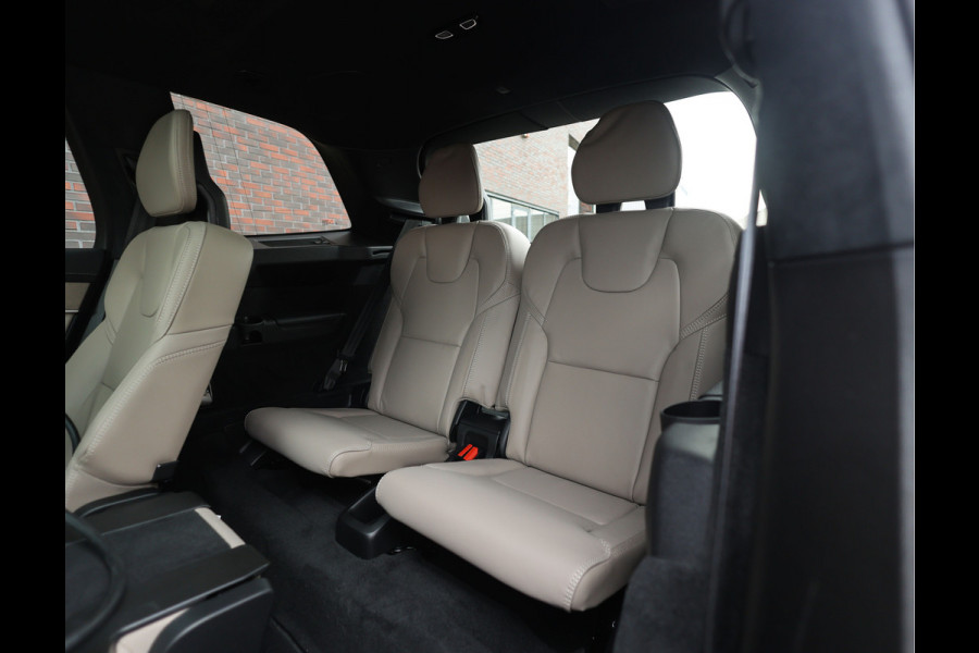 Volvo XC90 T8 AWD Ultra Dark | Heico - Pano - Trekhaak