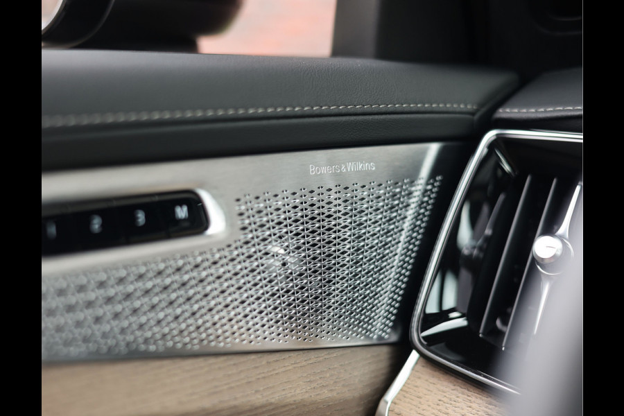 Volvo XC90 T8 AWD Ultra Dark | Heico - Pano - Trekhaak