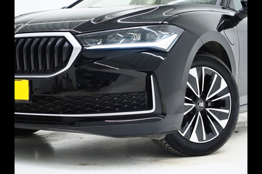 Škoda Superb Combi 1.5 TSI PHEV 204PK | Panoramadak | HUD | Camera | Keyless | Adaptive Cruise | Dodehoek | Carplay