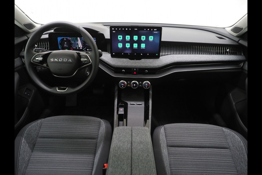 Škoda Superb Combi 1.5 TSI PHEV 204PK | Panoramadak | HUD | Camera | Keyless | Adaptive Cruise | Dodehoek | Carplay