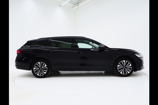 Škoda Superb Combi 1.5 TSI PHEV 204PK | Panoramadak | HUD | Camera | Keyless | Adaptive Cruise | Dodehoek | Carplay