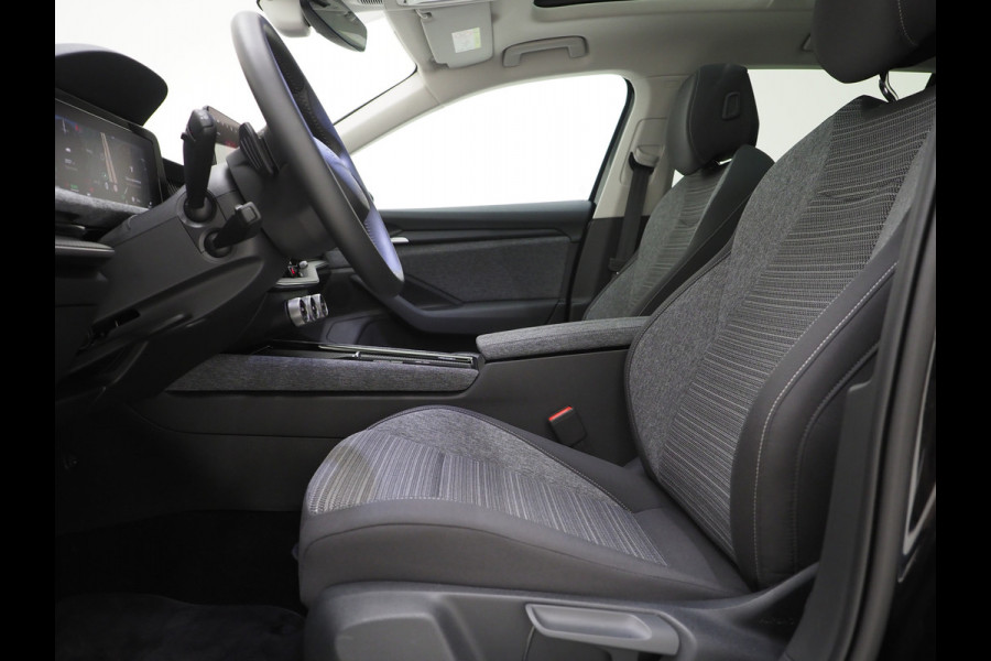 Škoda Superb Combi 1.5 TSI PHEV 204PK | Panoramadak | HUD | Camera | Keyless | Adaptive Cruise | Dodehoek | Carplay