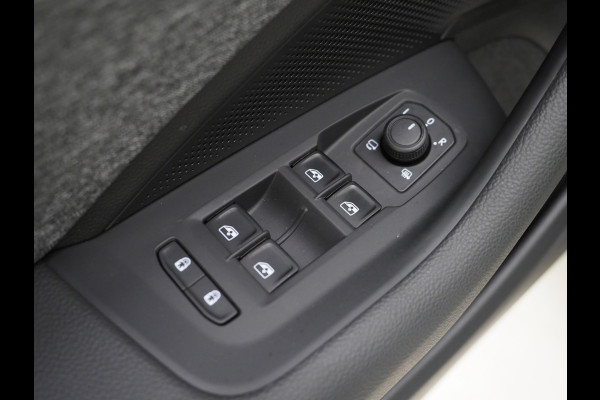 Škoda Superb Combi 1.5 TSI PHEV 204PK | Panoramadak | HUD | Camera | Keyless | Adaptive Cruise | Dodehoek | Carplay