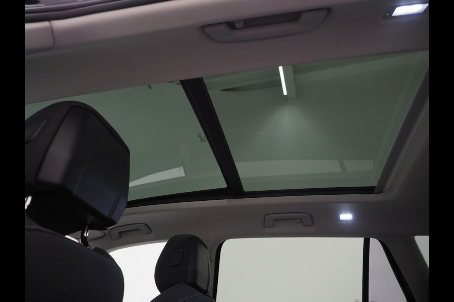 Škoda Superb Combi 1.5 TSI PHEV 204PK | Panoramadak | HUD | Camera | Keyless | Adaptive Cruise | Dodehoek | Carplay