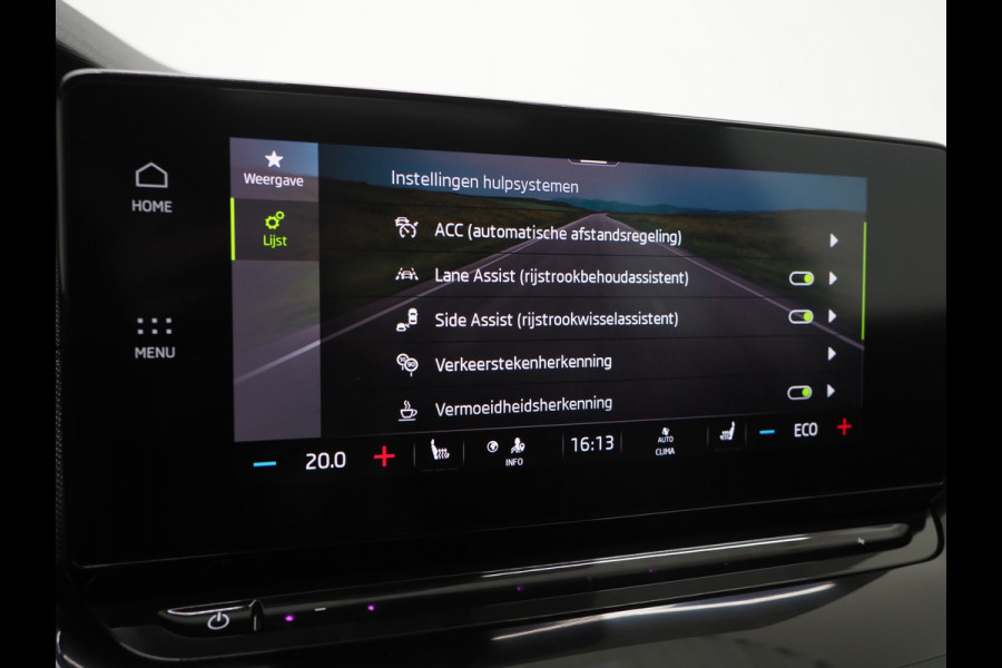 Škoda Octavia Combi 1.4 TSI iV PHEV | Panoramadak | HUD | Camera | Sfeerlicht | Keyless | Adaptive Cruise | Memory