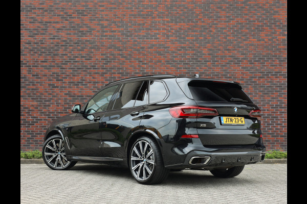 BMW X5 45e xDrive | Sky - HUD - Volleder - Massage