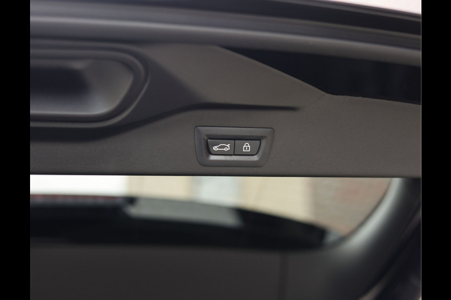 BMW X5 45e xDrive | Sky - HUD - Volleder - Massage
