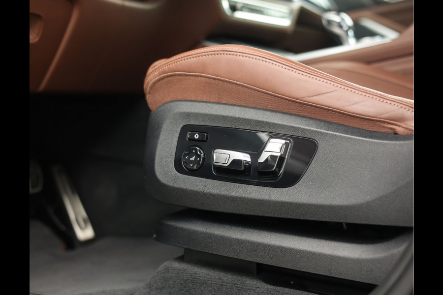 BMW X5 45e xDrive | Sky - HUD - Volleder - Massage