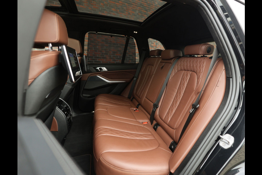 BMW X5 45e xDrive | Sky - HUD - Volleder - Massage