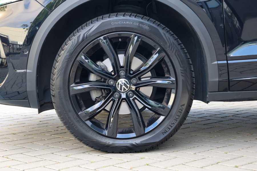 Volkswagen T-Roc 1.5 TSI R-Line Business | KEYLESS | CAMERA | IQ LIGHT | STOEL&STUURVERW | DIGITAL | ELEK KOFFERKLEP |