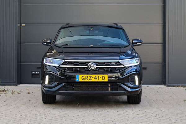 Volkswagen T-Roc 1.5 TSI R-Line Business | KEYLESS | CAMERA | IQ LIGHT | STOEL&STUURVERW | DIGITAL | ELEK KOFFERKLEP |