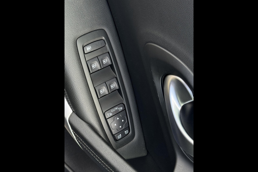 Renault Kadjar 1.3 TCe 140 Intens NL-AUTO | TREKHAAK | FULL LED
