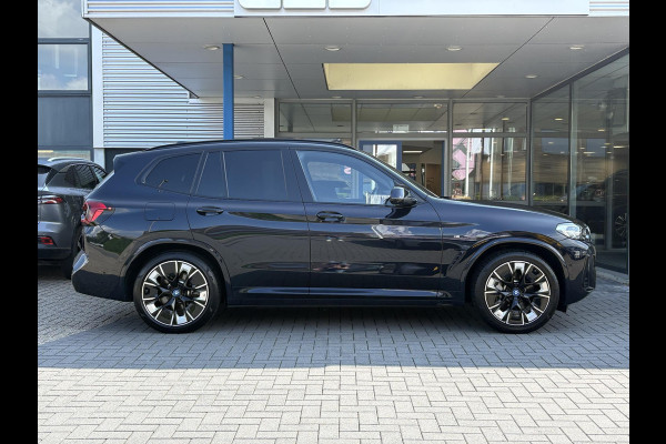 BMW iX3 High Executive 80 kWh | VOL! | 98,9% SOH | Panoramadak | Harmon Kardon | 360 Camera | Leder |