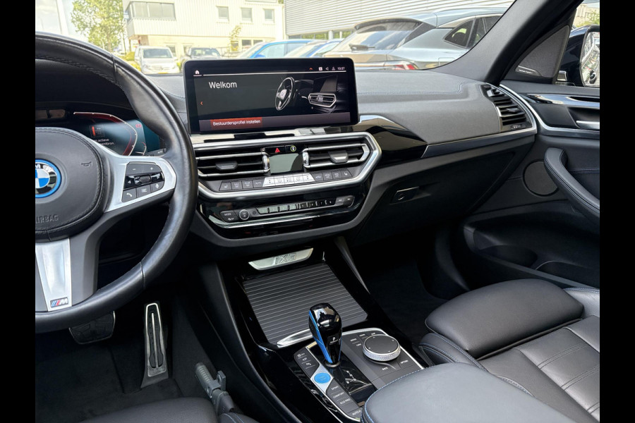 BMW iX3 High Executive 80 kWh | VOL! | 98,9% SOH | Panoramadak | Harmon Kardon | 360 Camera | Leder |