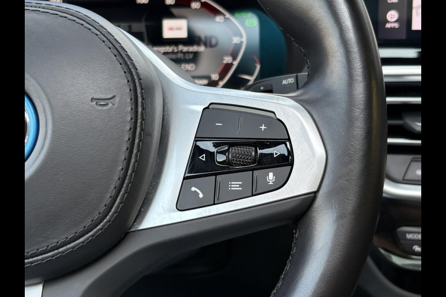BMW iX3 High Executive 80 kWh | VOL! | 98,9% SOH | Panoramadak | Harmon Kardon | 360 Camera | Leder |