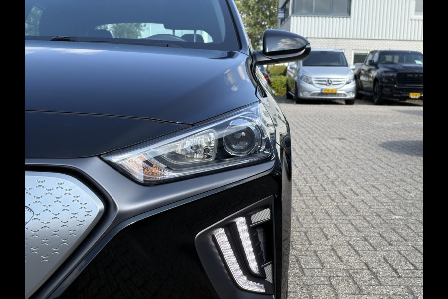 Hyundai IONIQ i-Motion EV 38 kWh 46.300 KM | SOH 95,6% | Navigatie | Achteruitrijcamera