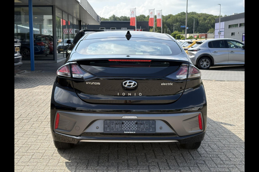 Hyundai IONIQ i-Motion EV 38 kWh 46.300 KM | SOH 95,6% | Navigatie | Achteruitrijcamera