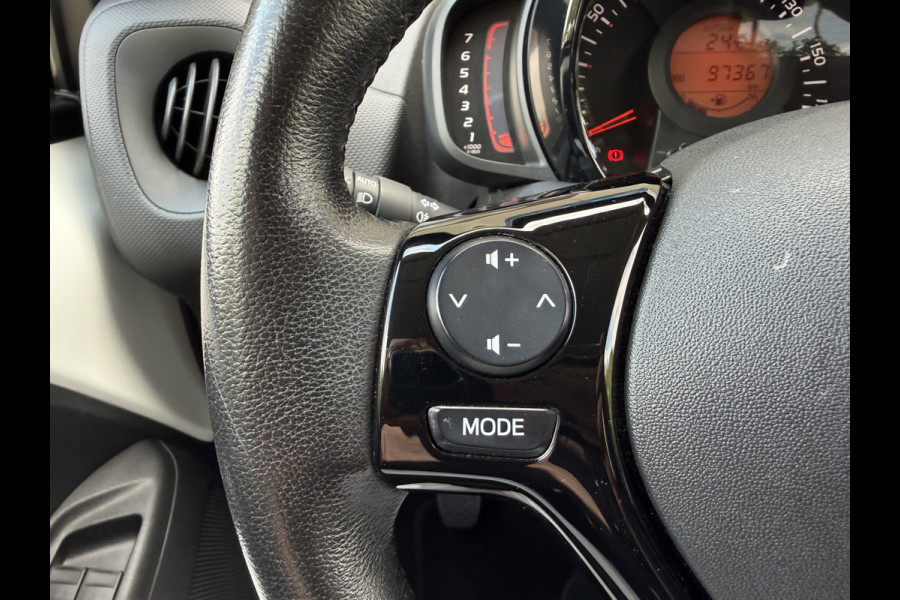 Citroën C1 1.0 VTi Shine / Leder / Camera / Cruise Control / Stoelverwarming /