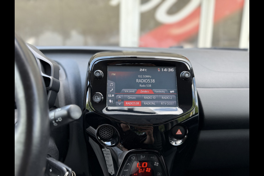 Citroën C1 1.0 VTi Shine / Leder / Camera / Cruise Control / Stoelverwarming /