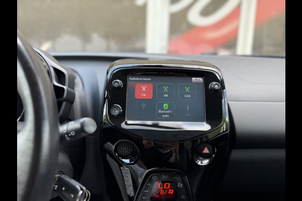 Citroën C1 1.0 VTi Shine / Leder / Camera / Cruise Control / Stoelverwarming /