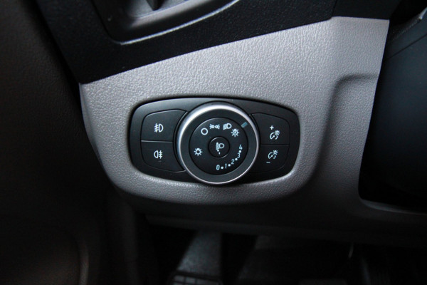 Ford Transit Connect 1.5 EcoBlue L1 Limited / Automaat / vol opties / adaptief cruis / camera