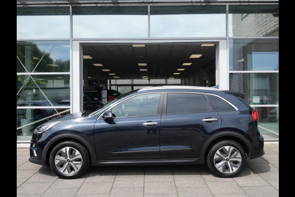 Kia e-Niro DynamicPlusLine 64 kWh | Cruise | Clima | Carplay | Keyless | Schuif-kanteldak | Stoel-stuurverwarming | Navi |