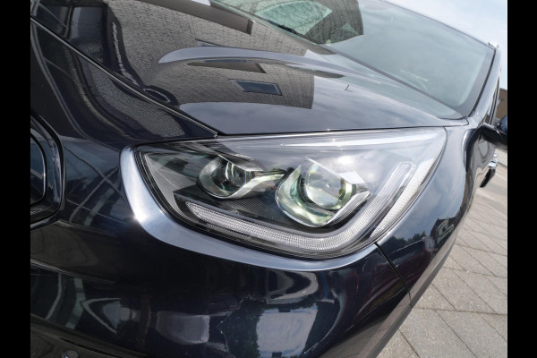 Kia e-Niro DynamicPlusLine 64 kWh | Cruise | Clima | Carplay | Keyless | Schuif-kanteldak | Stoel-stuurverwarming | Navi |