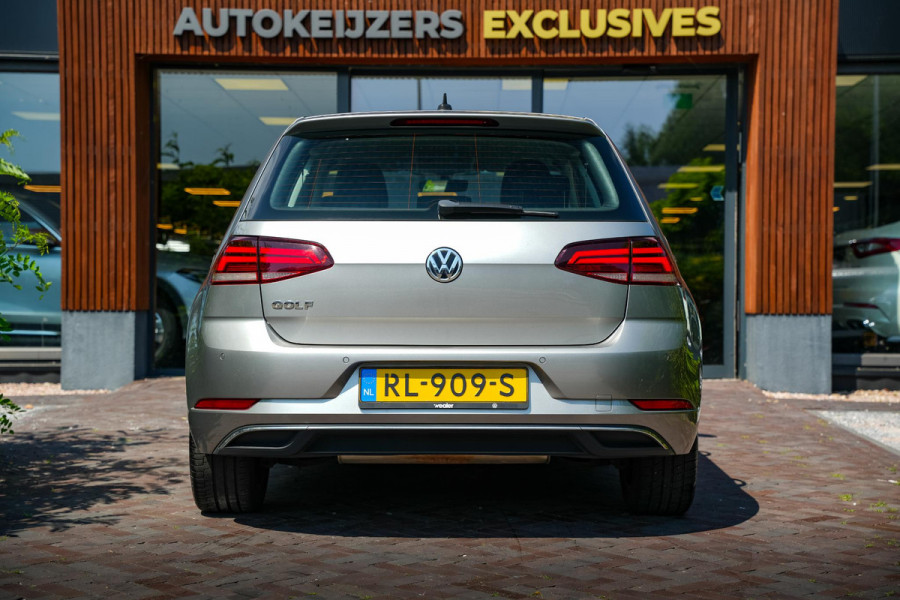 Volkswagen Golf 1.0 TSI Comfortline Adaptive Cruise DAB+ PDC Navigatie Climate Control AUTOMAAT!