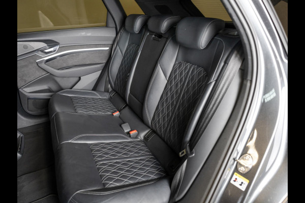 Audi e-tron S quattro 95 kWh SOH 89% / 503pk / NAP / Panorama dak / Rondomzicht camera / Kuipstoelen /