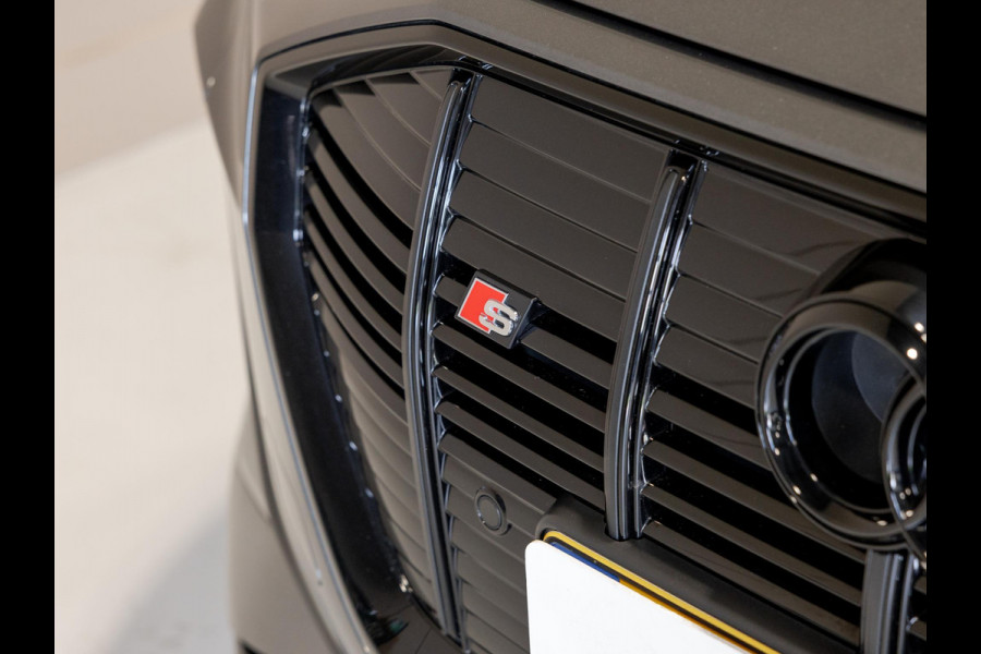 Audi e-tron S quattro 95 kWh SOH 89% / 503pk / NAP / Panorama dak / Rondomzicht camera / Kuipstoelen /