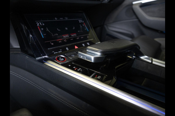 Audi e-tron S quattro 95 kWh SOH 89% / 503pk / NAP / Panorama dak / Rondomzicht camera / Kuipstoelen /