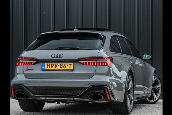 Audi A6 Avant RS 6 TFSI quattro | Panoramadak | Achterasbesturing | 360 Camera | HUD | B&O | Carbon Inleg | Sportdifferentieel | Stoelverwarming + Ventilatie | Luchtvering | Soft Close | Stuurverwarming |