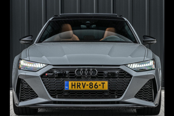 Audi A6 Avant RS 6 TFSI quattro | Panoramadak | Achterasbesturing | 360 Camera | HUD | B&O | Carbon Inleg | Sportdifferentieel | Stoelverwarming + Ventilatie | Luchtvering | Soft Close | Stuurverwarming |