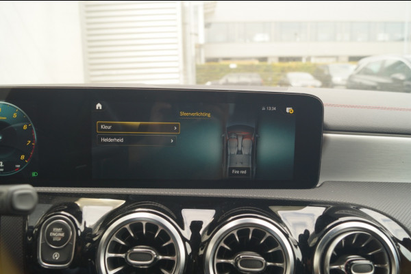 Mercedes-Benz CLA-Klasse 200 163pk Automaat AMG Business Solution -LED-ECC-