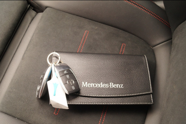 Mercedes-Benz CLA-Klasse 200 163pk Automaat AMG Business Solution -LED-ECC-