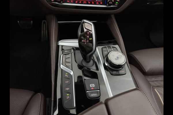 BMW 6 Serie Gran Turismo 640i xDrive M-Sportpack High Executive Aut. *PANO | LEATHER | BOWERS&WILKINS | BLINDSPOT | MEMORY-PACK | NIGHTVISION | TOPVIEW | DIGI-COCKPIT | HEATED-COMFORTSEATS | HEAD-UP | ADAPTIVE-CRUISE | KEYLESS | TOWBAR | SOFTCLOSE | 20''A