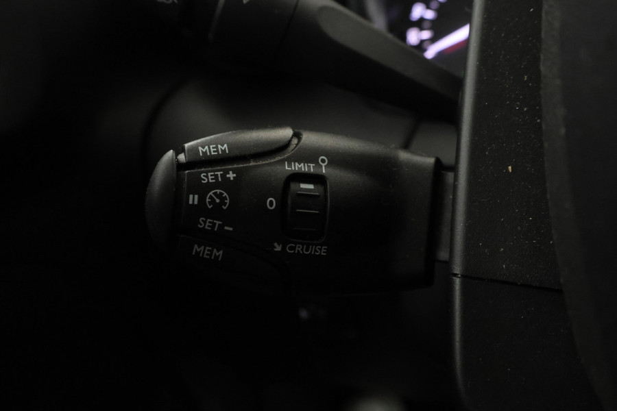 Citroën C3 Aircross 1.2 PureTech Feel Automaat, Navigatie, Cruise