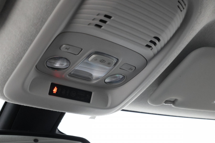 Citroën C3 Aircross 1.2 PureTech Feel Automaat, Navigatie, Cruise