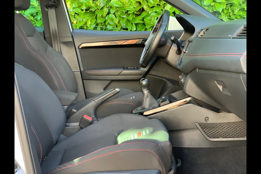 Seat Arona 1.6 TDI FR Business Intense CAM CARPLAY LUXE !