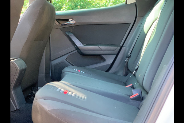 Seat Arona 1.6 TDI FR Business Intense CAM CARPLAY LUXE !