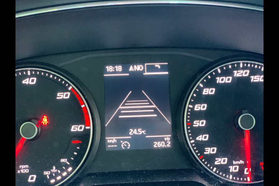 Seat Arona 1.6 TDI FR Business Intense CAM CARPLAY LUXE !