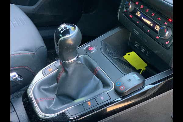 Seat Arona 1.6 TDI FR Business Intense CAM CARPLAY LUXE !