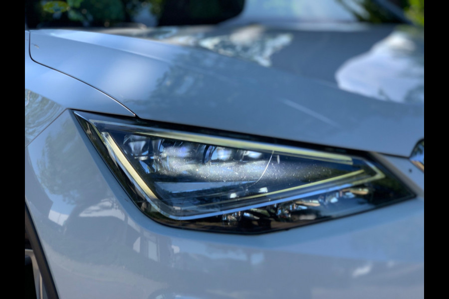 Seat Arona 1.6 TDI FR Business Intense CAM CARPLAY LUXE !